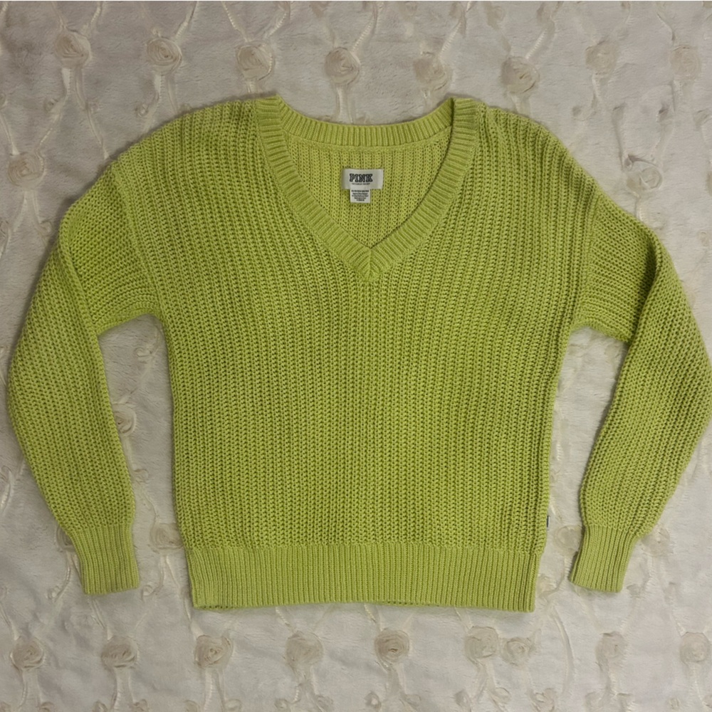 VICTORIA SECRET, PINK
SWEATER! BUNDLE!!! Super soft!!! Lime/neon, pink, lavender - Picture 2 of 9